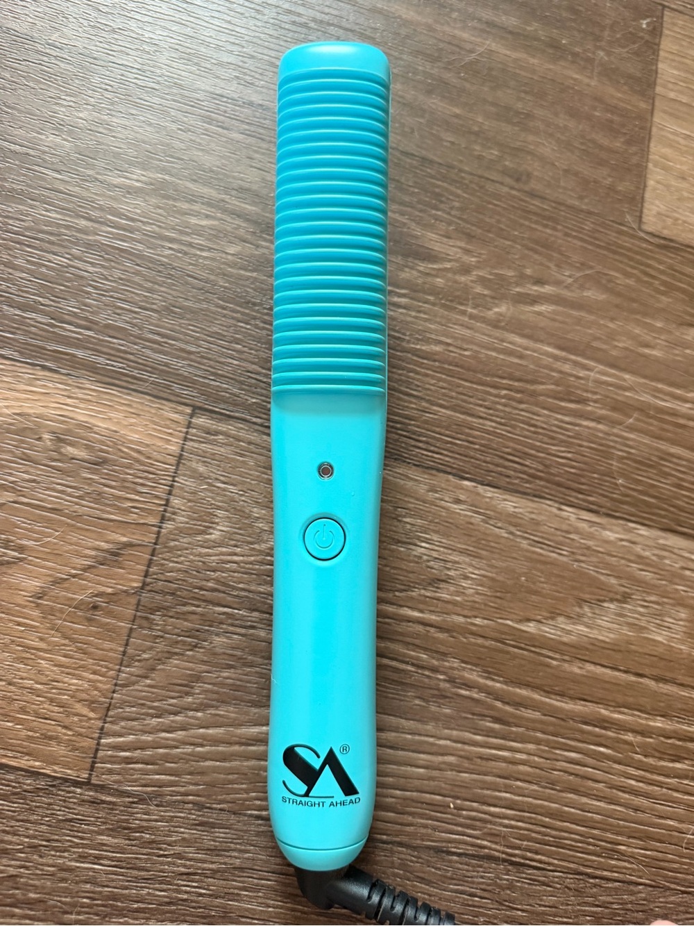 Straight Ahead Pro Glider 2.0 4-in-1 Heated Styling Comb